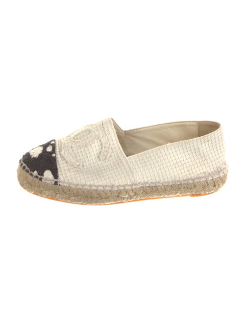 Chanel Paint Splatter Interlocking CC Logo Espadrilles