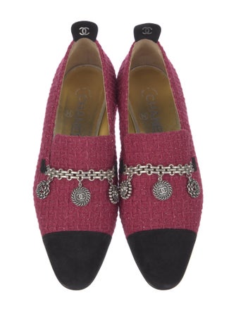 Chanel 2016 Interlocking CC Logo Loafers
