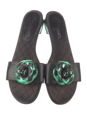 Chanel Interlocking CC Logo Leather Slides