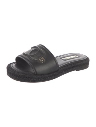 Chanel 2023 Interlocking CC Logo Slides