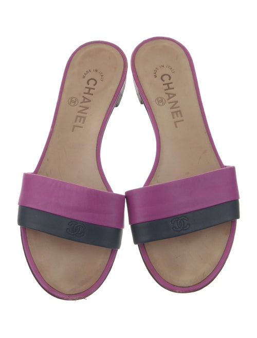 Chanel 2012 Interlocking CC Logo Slides