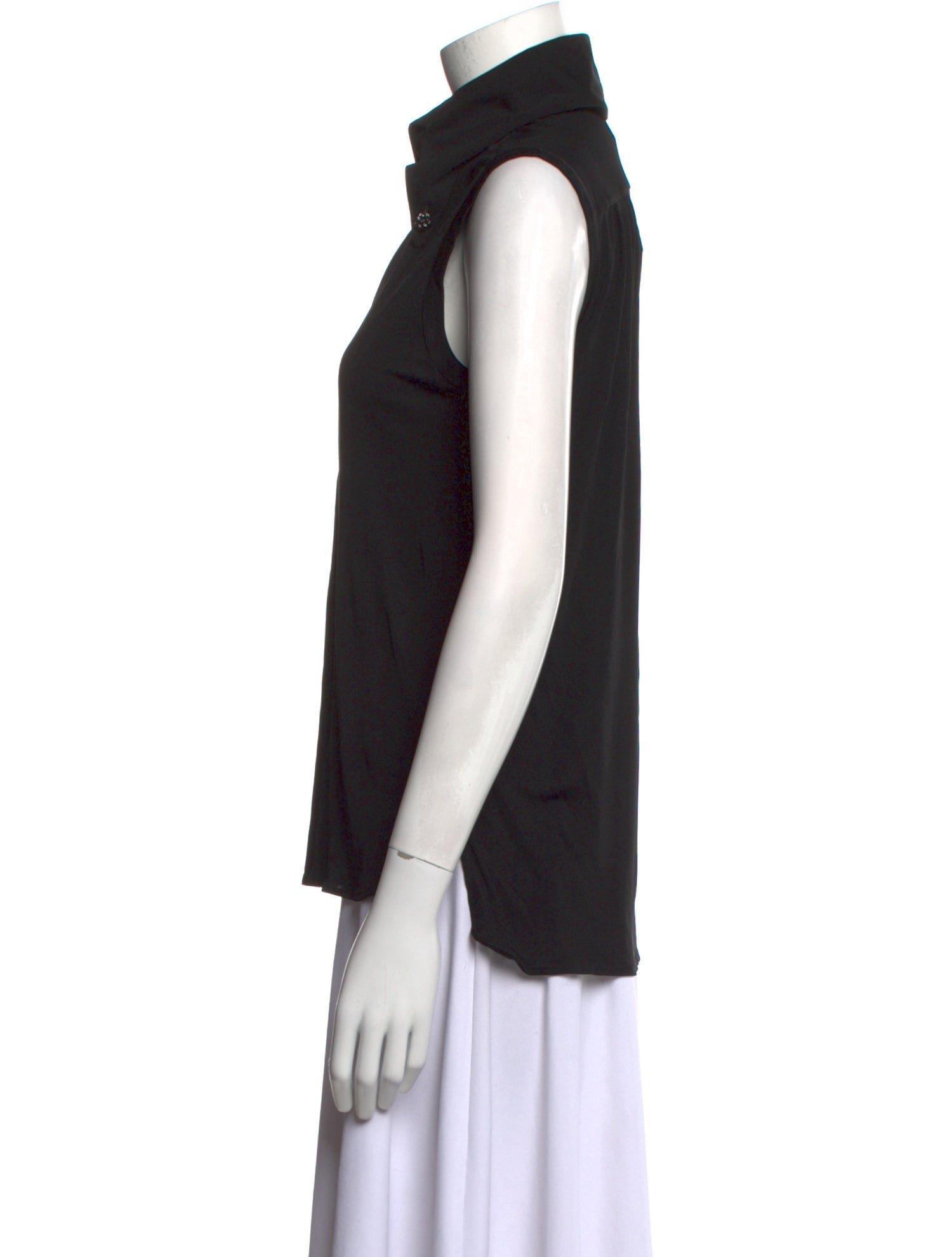 Chanel 2015 Sleeveless Button-Up Top