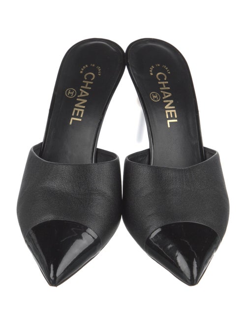 Chanel Interlocking CC Logo Leather Mules