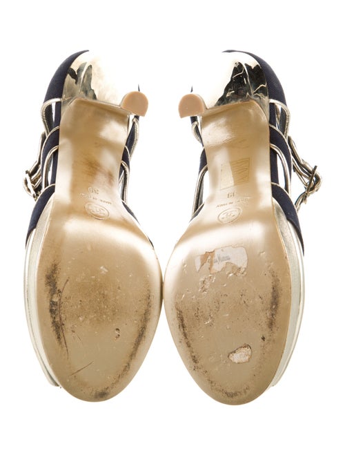 Chanel 2008 Interlocking CC Logo D'Orsay Pumps