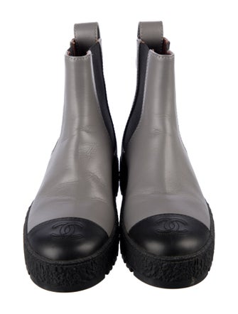 Chanel 2021 Interlocking CC Logo Chelsea Boots