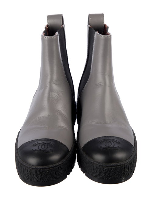 Chanel 2021 Interlocking CC Logo Chelsea Boots