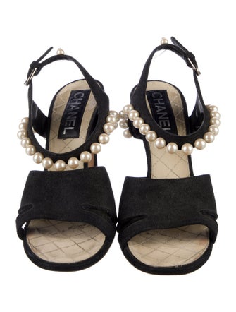 Chanel 2014 Interlocking CC Logo Slingback Sandals