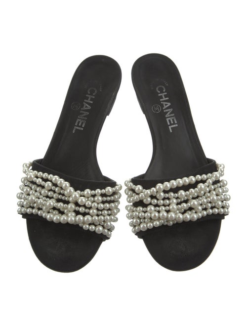 Chanel 2017 Interlocking CC Logo Slides