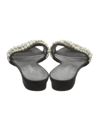 Chanel 2017 Interlocking CC Logo Slides