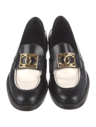 Chanel 2023 Interlocking CC Logo Loafers