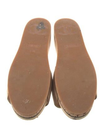 Chanel Interlocking CC Logo Suede Espadrilles