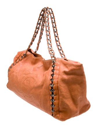 Chanel E/W Modern Chain Tote