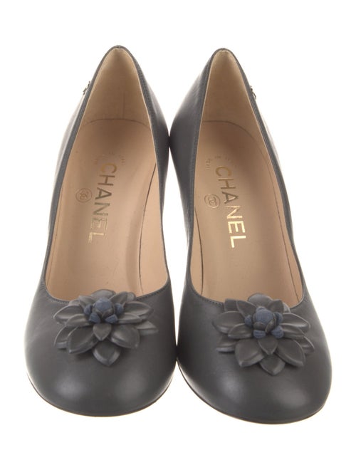 Chanel 2015 Interlocking CC Logo Pumps