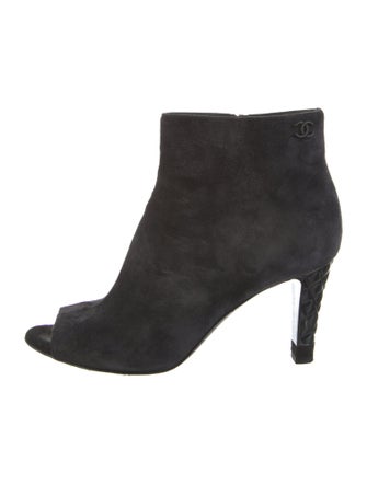 Chanel 2018 Interlocking CC Logo Boots