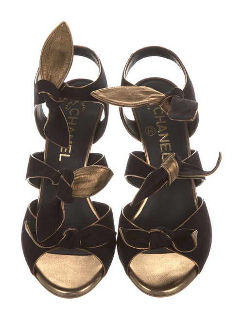 Chanel 2020 Interlocking CC Logo Slingback Sandals