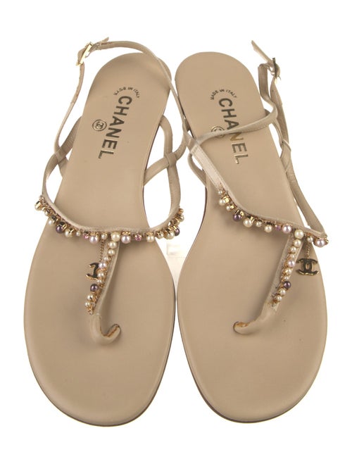 Chanel Interlocking CC Logo Leather Slides