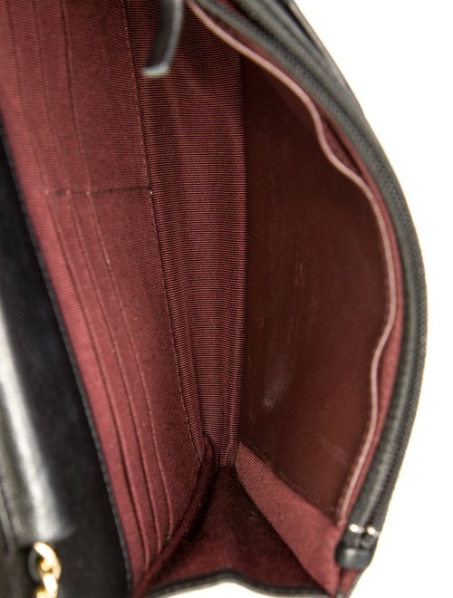 Chanel Classic Wallet On Chain