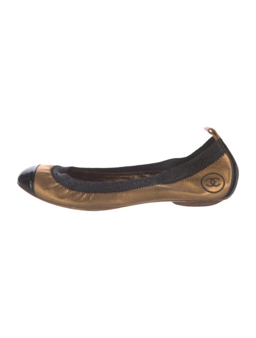 Chanel Interlocking CC Logo Calfskin Ballet Flats