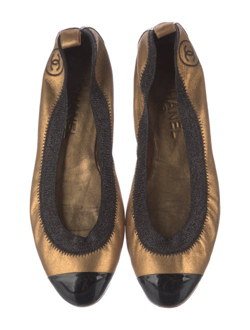 Chanel Interlocking CC Logo Calfskin Ballet Flats