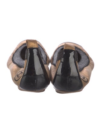 Chanel Interlocking CC Logo Calfskin Ballet Flats