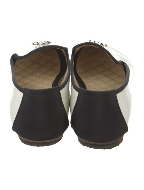 Chanel 2016 Interlocking CC Logo Loafers