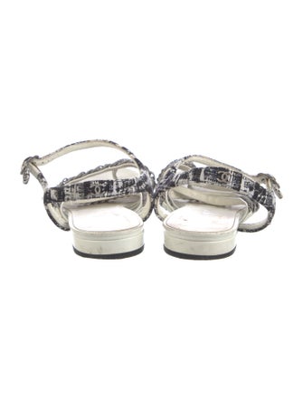 Chanel 2015 Interlocking CC Logo Sandals