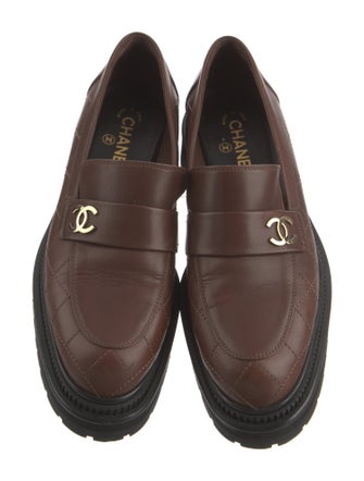 Chanel 2023 Interlocking CC Logo Loafers