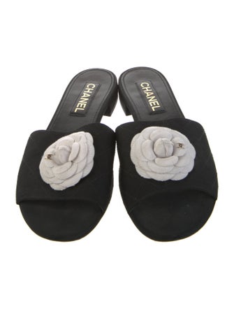 Chanel 2021 Interlocking CC Logo Slides