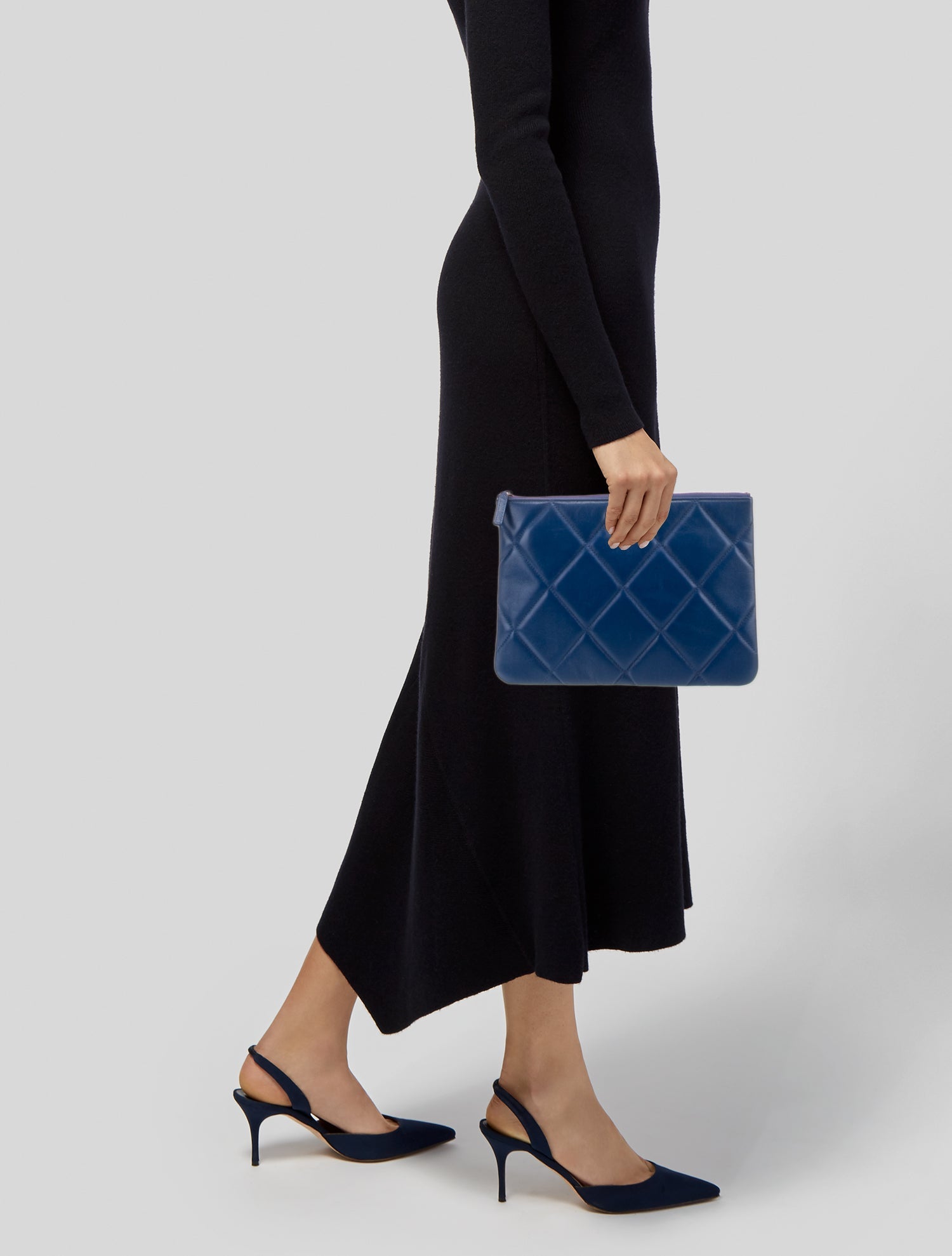 Chanel 19 O-Case Clutch