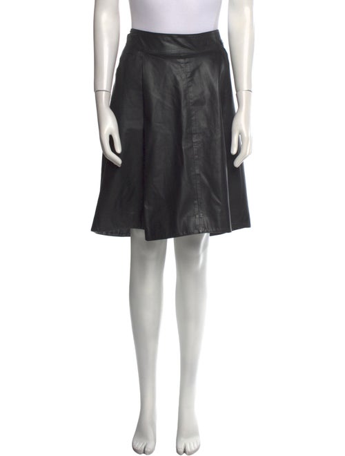 Chanel Vintage Knee-Length Skirt