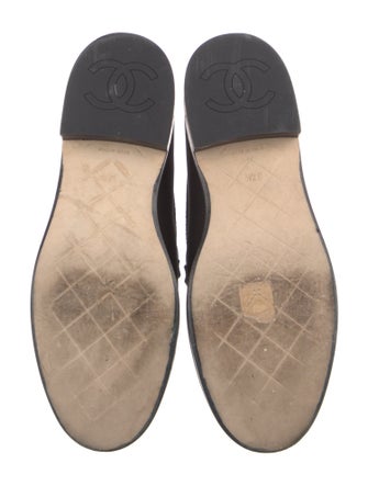 Chanel 2023 Interlocking CC Logo Loafers