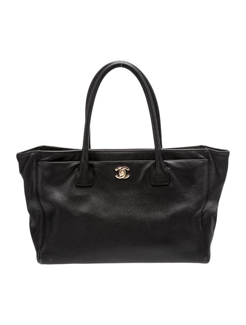 Chanel Medium Classic Cerf Tote