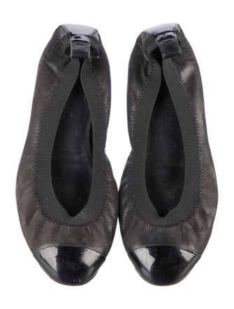 Chanel Interlocking CC Logo Lambskin Flats