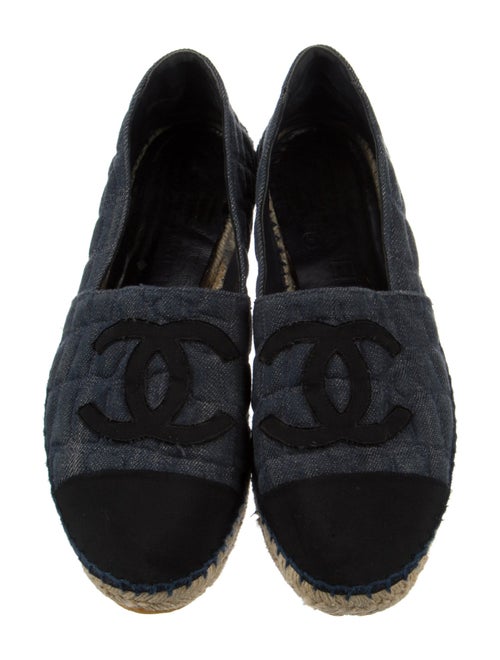 Chanel 2018 Interlocking CC Logo Espadrilles