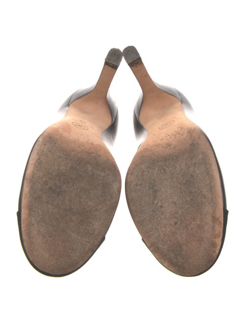 Chanel 2017 Interlocking CC Logo Pumps