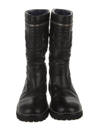 Chanel 2010 Interlocking CC Logo Moto Boots