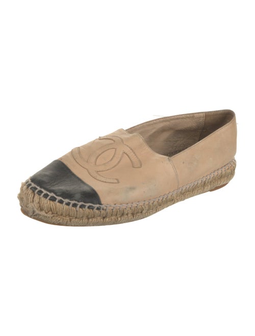 Chanel Interlocking CC Logo Leather Espadrilles