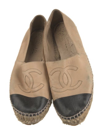 Chanel Interlocking CC Logo Leather Espadrilles