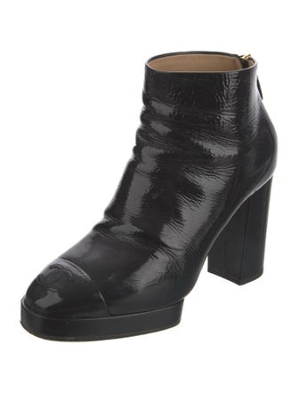 Chanel 2019 Interlocking CC Logo Boots