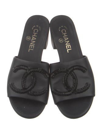 Chanel 2019 Interlocking CC Logo Slides