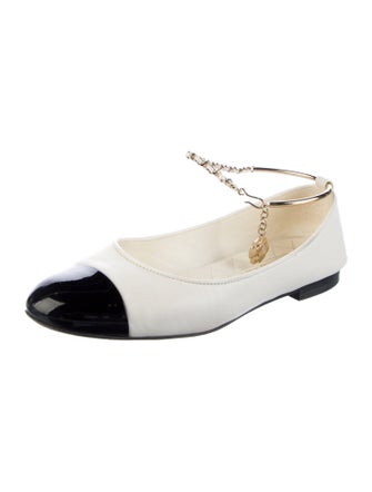 Chanel Interlocking CC Logo Lambskin Flats