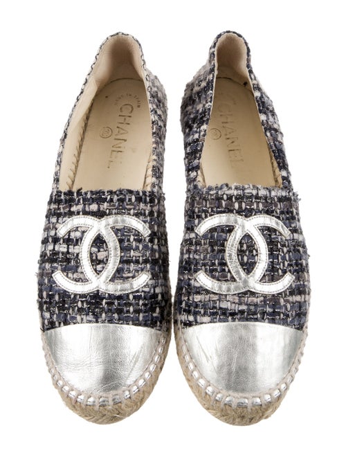 Chanel 2017 Interlocking CC Logo Espadrilles