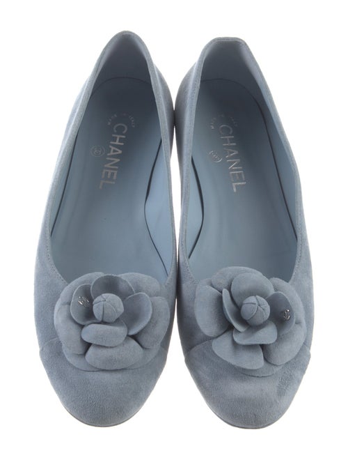 Chanel 2024 Interlocking CC Logo Flats