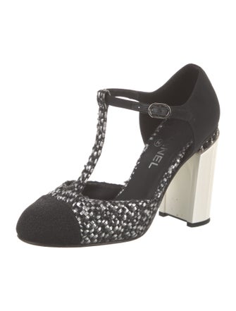 Chanel 2016 Interlocking CC Logo T-Strap Pumps