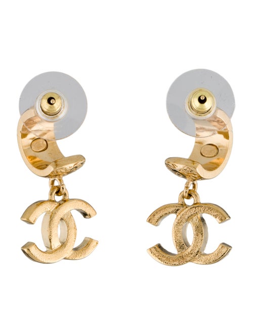 Chanel 2024 Strass CC Drop Earrings