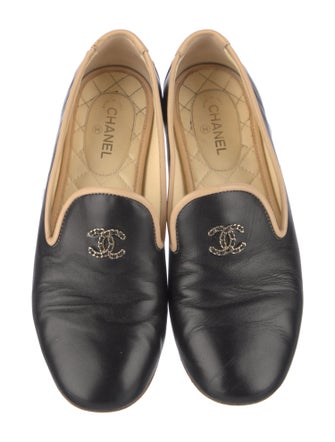Chanel 2017 Interlocking CC Logo Loafers