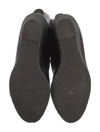 Chanel Interlocking CC Logo Leather Lace-Up Boots