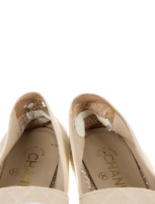 Chanel 2020 Interlocking CC Logo Espadrilles