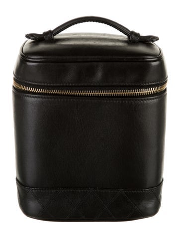 Chanel Cosmetic Bags Quilted CC Vanity Case