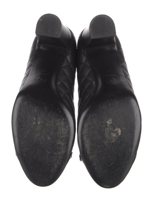 Chanel 2017 Interlocking CC Logo Pumps